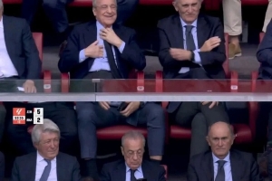 今日趣圖：新“007”維爾茨身價1.4億歐，阿爾瓦雷斯為何不值2億？