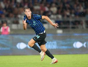 埃爾納內斯：齊沃能激發球員最佳狀態 埃斯波西托不應被過度保護