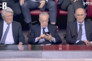 據西班牙媒體報道，皇家馬德里俱樂部對伯納烏球場舉辦NFL比賽表示不滿，主要原因是馬德里競技俱樂部將從這一活動中獲益。