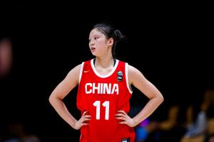 媒體人指出，中國U16女籃的實際競技能力尚有不足，能夠適應高對抗比賽的球員數量偏少。