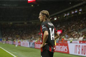 帕努奇盛贊莫德里奇球技高超，其足球智商令人嘆為觀止，并稱他在意甲賽場上踢球顯得輕松愜意，如同口中叼著香煙一般。