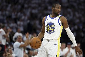 媒體人指出，庫明加的變動將引發連鎖反應，勇士隊很可能打造出史上最年長的首發陣容。