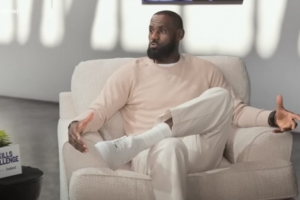 詹姆斯：我仍鐘愛訓練時的汗流浹背，享受籃球入網的清脆聲響，內心始終保持著新秀般的純粹與熱情。