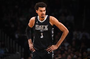 文班：領袖需深化自我認知與比賽理解，我善于與隊友協作。