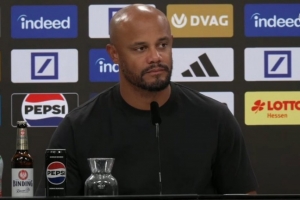 孔帕尼：對球隊表現感到滿意，迪亞斯特質與拜仁契合度很高