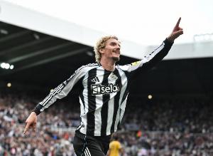 4場4球！英媒：沃特馬德正適應英超節奏并逐漸融入紐卡