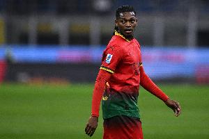 記者分析萊奧狀態欠佳原因：除孔塞桑外，他職業生涯未曾遭遇過嚴格教練。