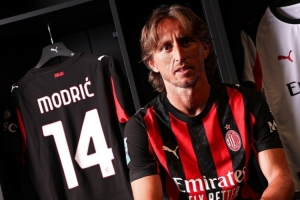 據《米蘭體育報》報道，莫德里奇本賽季場均出場時間達到77分鐘，超過了前四個賽季的水平，而每周僅進行一場比賽是關鍵因素。