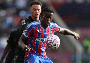 天空體育記者指出，在免簽簽下格伊的競爭中，皇馬、巴薩、拜仁比利物浦更具優勢。