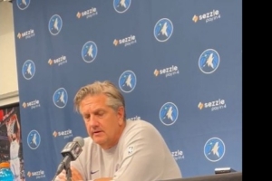 芬奇：我們對對手的速度過于尊重，持球壓迫做得不足。