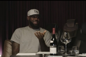 詹姆斯表示，本賽季結束后計劃讓身體得到充分休息，盡可能減少在球場上的活動，并認為高爾夫是一項極具挑戰性的運動。