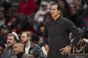 美媒報道稱，斯波爾斯特拉與美國籃協的協議尚未最終敲定，預計相關決定將在本月底董事會會議后做出。