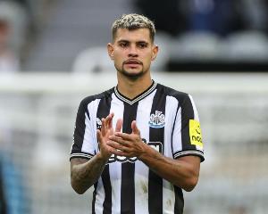 吉馬良斯：我為埃斯特旺的助攻感到高興，賽前我曾提醒他，對方后衛有時會走神。