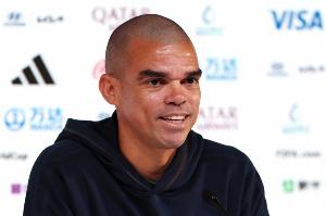 佩佩透露，在穆里尼奧執教皇馬期間，阿隆索經常與他溝通并分享自己的見解。