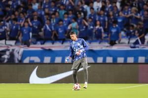 《新民晚報》評中超球隊亞冠前景：現階段中超球隊赴亞冠賽場，角色更似“送溫暖”。