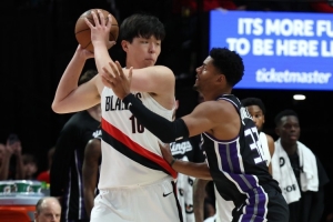 魯媒：楊瀚森尚處試錯摸索的成長階段，其進步需要時間積累。