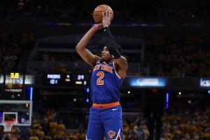 邁克-布朗：麥克布萊德隨時能創造得分機會 防守端存在感十足