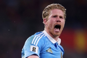 世預賽：德布勞內點球梅開二度，特羅薩德建功，比利時4-2力克威爾士