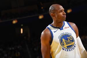 霍福德表示，經濟考量是其加盟勇士的因素之一，但更關鍵的是為了追求勝利與總冠軍。