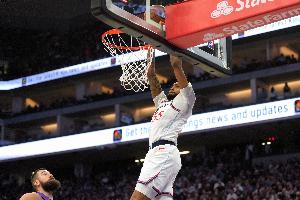 船記：小瓊斯搭檔哈登小卡祖巴茨凈效率聯盟第二 他有理由打首發