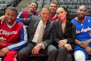 里弗斯談及影星在美劇中扮演自己：前期準備周全，但坦言聲音無法被模仿。