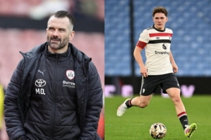 父親盛贊小將德瓦尼：曼聯最佳后腰人選，卻因樸實無華的球風遭忽視。