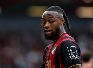 6球3助！太陽報：塞梅尼奧曾征戰大學聯賽，后通過調整飲食蛻變。