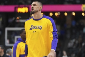 尼克斯官方宣布：球隊已裁掉亞歷克斯-萊恩、馬特-瑞安與加里森-馬修斯。