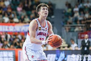 媒體人：郭艾倫不隨龍獅赴美備戰很正常 他商業價值高&地位超然