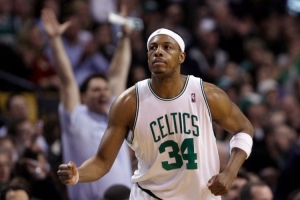 皮爾斯：我是堪薩斯大學隊史前5甚至前2 張伯倫肯定是第1