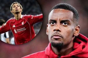 魯尼：伊薩克不配排在埃基蒂克之前首發，表現而言他還沒有準備好