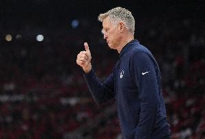 科爾表示，陣容部署將以球員組合的化學反應為考量依據，不排除啟用11人輪換制的可能。