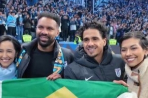 大連英博外援佩尼亞為患癌妻子剃光頭發，努力踢球為家賺錢