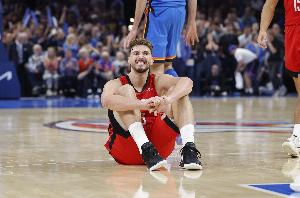 申京：這是我第五個NBA賽季&經驗更多了 關鍵時刻要更聰明點