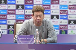 斯盧茨基：兩隊實力相當，內外援的進球都令我欣喜。