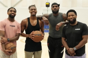 Shams：詹姆斯與馬克西拉文訓練時最初感到背部不適 隨后做了檢查