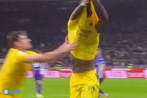 米蘭名宿盛贊加比亞：阻止萊奧脫衣慶祝盡顯領袖與隊長風范