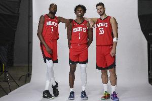 亂亂亂！申京本該執行最后一攻？3中3的KD未傳給0出手的阿門