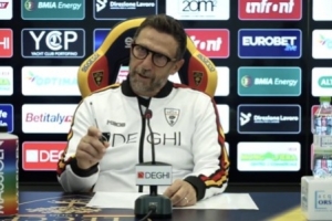 萊切主帥在談及卡馬達的點球被撲救時表示，在這樣高水平的比賽中，球門似乎都會變小。