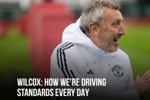 曼聯總監：球隊目標鎖定四連勝，全力沖擊前四，持續角逐歐冠席位