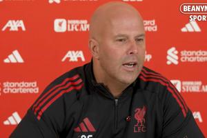 斯洛特：因傷病影響，球隊目前僅有16名球員可供使用，問題的根源在于季前訓練未能完整進行。