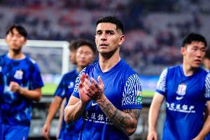 足球報：申花把握機會能力不理想，勝“克星”保留一絲奪冠可能