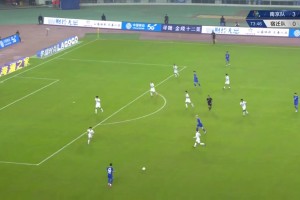 殺瘋了 ！南京再進球，比分擴大為4-0