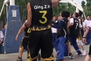 眼鏡工科男？不是兄弟 你長這樣打球很容易讓人輕敵啊！