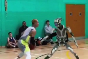 以后是不是都不需要陪練啦？