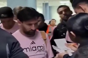 不敢相信還是真不認識？警官很疑惑這是否真的是梅西