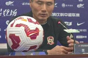 主場領先一球被罰下兩人后遭逆轉，邵佳一賽后坦然面對