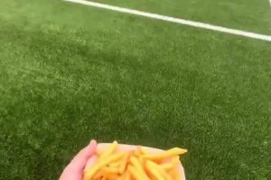 現在笑得有多開心，等會兒哭得就有多慘