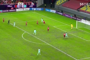 這下危險了??蓉城亞冠0-2落后，對手凌空斬破門