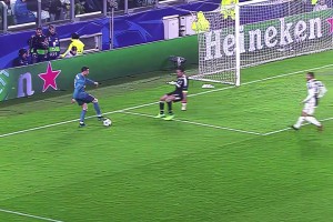 皇馬vs尤文經典瞬間：C羅絕世倒鉤詠流傳